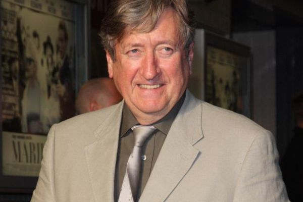 Philip Jackson: The Remarkable Journey of Britain’s Most Trusted Character Actor Philip Jackson